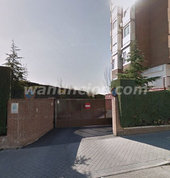30 € - Alquiler de garajes para moto en Santa Eugenia (Santa Eugenia) 2