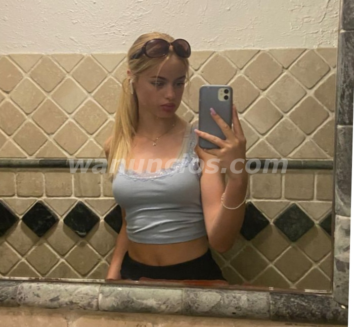 Escort de 22 años ,rubia ,delgada y culona (Madrid)