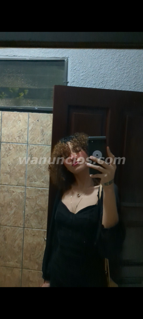 Nena de 22 años tatuada flaquita blanca colocha alta linda (San Pedro Sula) 2