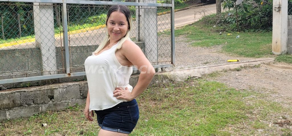 Chica chaparrita y gordita busca chicos solventes económicamente (Santa cruz de yojoa)