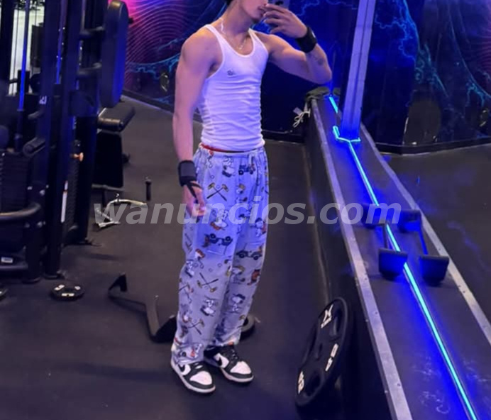 Dotado full activo SCORT buena polla gruesa y larga 20 cm. (Las brisas)