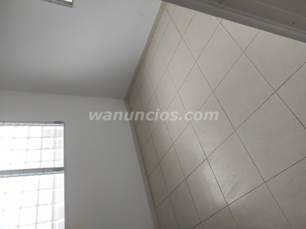 Alquilo habitación independiente en linda vista (La chorrera)