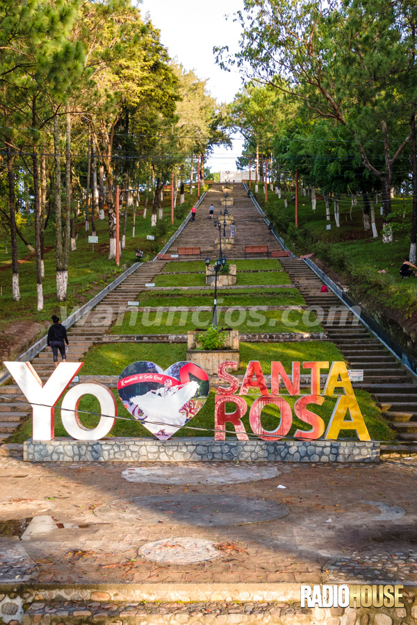 Pareja busca chica para trio en Santa Rosa de Copan (Santa Rosa de COpan)