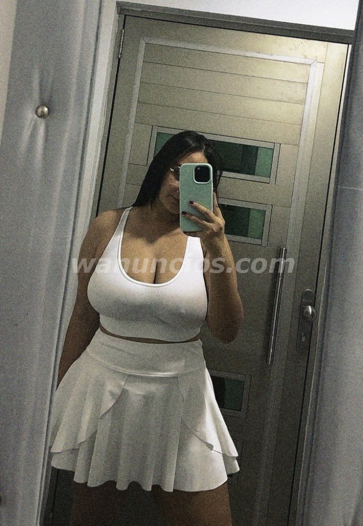 HERMOSA MASAJISTA DISPONIBLE PARA RELAJARTE " (Vía Argentina)