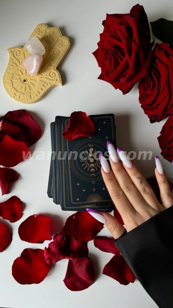 Anuncios tarot españolas 30 minutos 9 euros