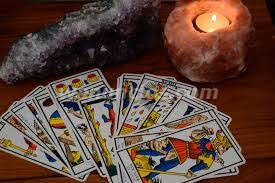 Tarot, Especializado en lecturas amorosas. Crisis relaciones tóxicas