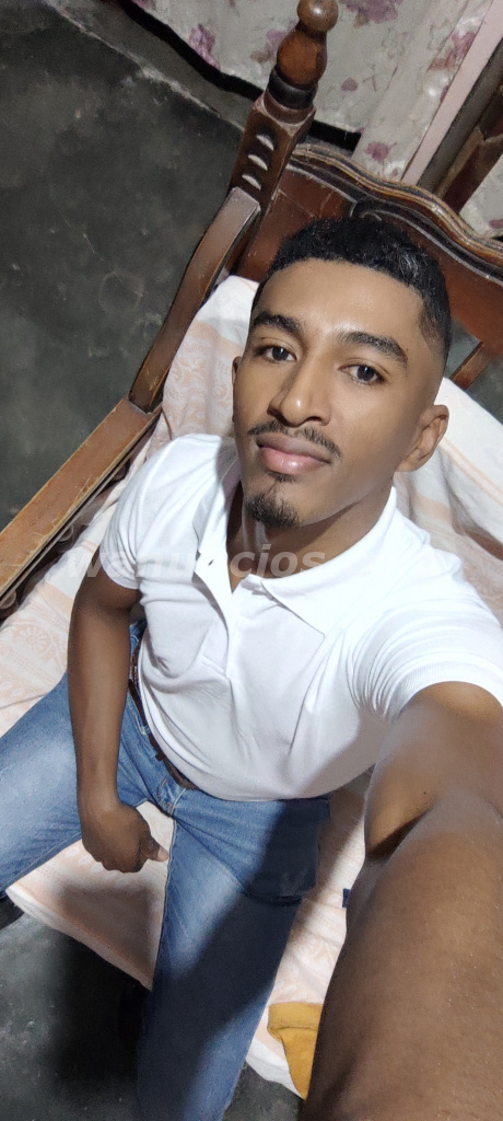 ESTOY EN PANAMÁ BUSCO TRABAJO TENGO PASAPORTE (Madrid)
