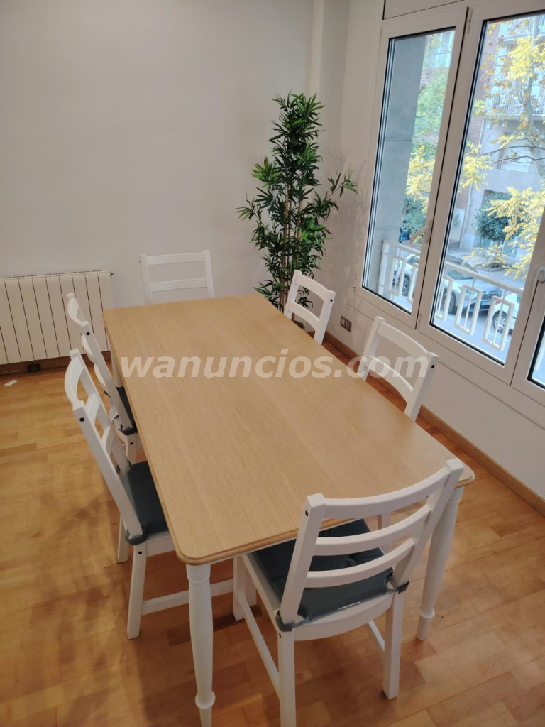 700 € - Vendo comedor de 6 puestos! Tiene solo 5 meses de uso. (sant gervasi)