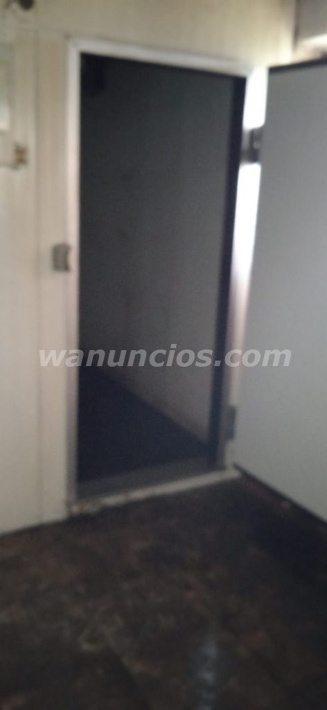 2.500 € - Cámara frigorífica 2,30 metros de alto, ancho y largo (Ordes)