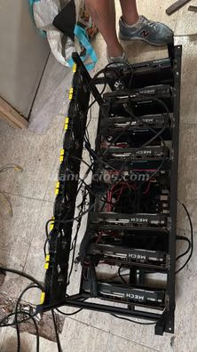 11.000 € - VENTA DE EQUIPOS PARA MINERÍA DE CRIPTOMONEDAS . (Barcelona)