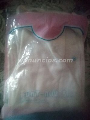 3 € - Vendo una excelente camiseta a estrenar se podría ver