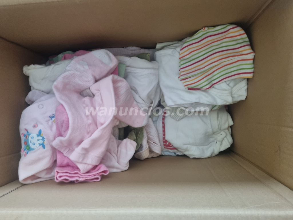 20 € - Lote ropa infantil 0 a 18 meses y niña 2 a 5 años (Valdemoro)