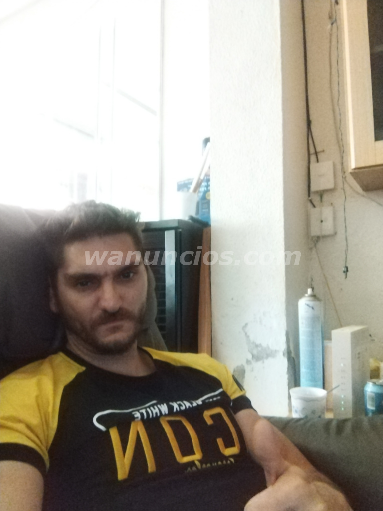 Solo para mujer de pecho grande chico discreto (Molina de segura)