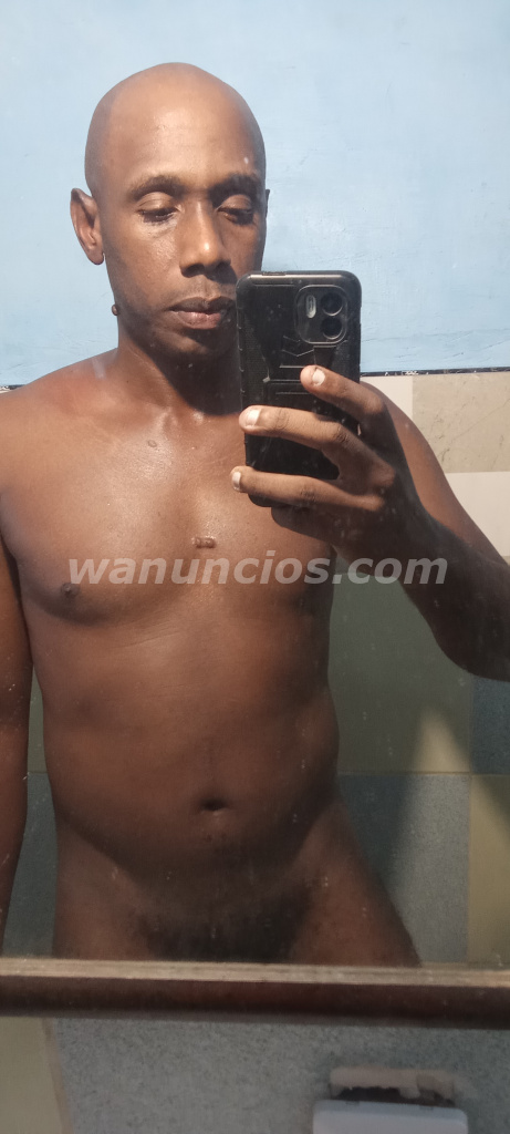 Busco mujer española que me quiera cómo soy físicamente un negro dotado (La Habana) 3