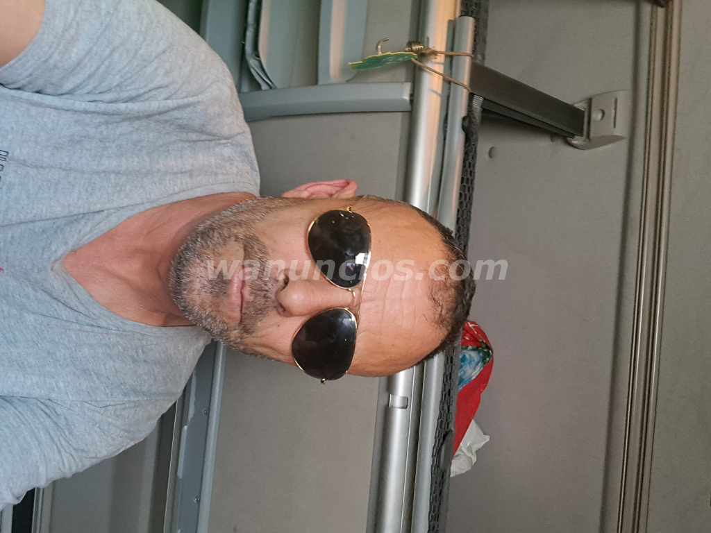 Hombre maduro de 53 años alto delgado atractivo... para mujeres o parejas (Provincia Pontevedra)