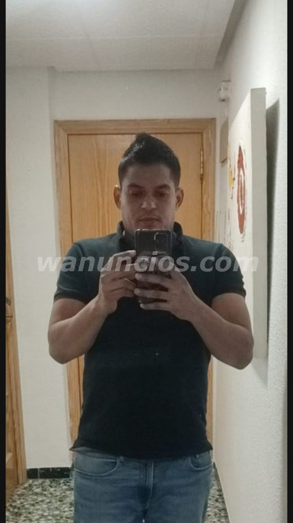 Busco mujer bajita linda que mida menos de 1.50 (Elche)