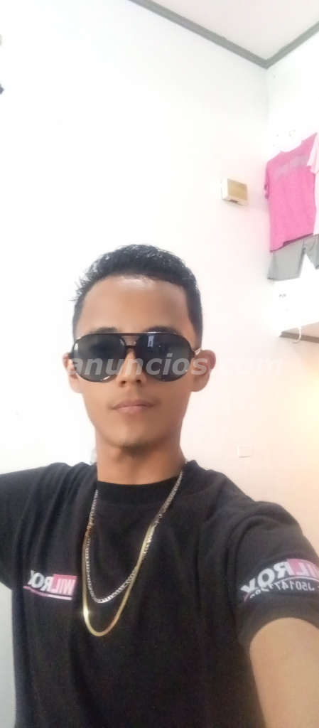 Vengo en busca de mujeres para ofrecerte mis servicios como hombre de compañía (Capitolio)
