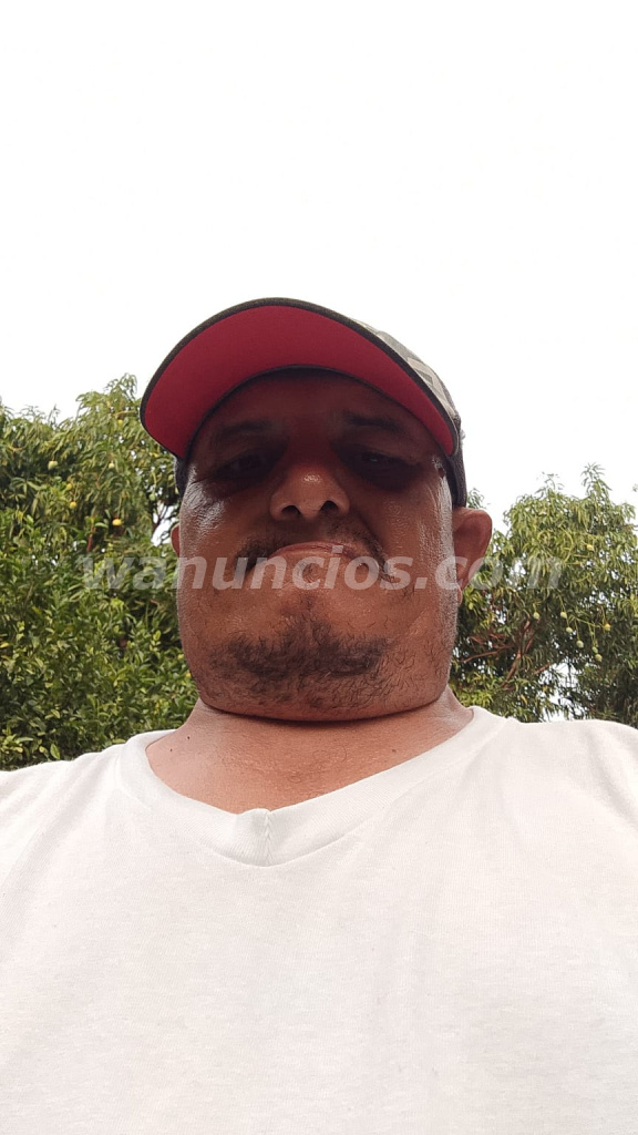 Hombre maduro busca chica para divertirse o entablar relación 2