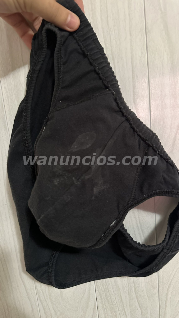 PAGO BIEN A HETERO POR SUS CALZONCILLOS USADOS (Torremolinos)